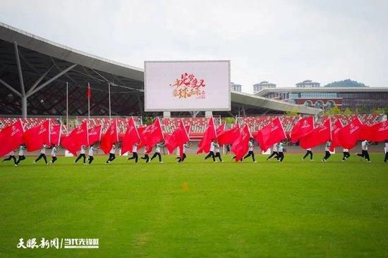 演员方面，不仅有玛格特;罗比、伊德瑞斯;艾尔巴、维奥拉;戴维斯、乔尔;金纳曼、杰;科特尼、约翰;塞纳、内森;菲利安、迈克尔;鲁克和导演塔伊加;维迪提等人，大卫;达斯马齐连、艾莉丝;布拉加、西恩;古恩、斯托姆;里德、皮特;戴维森、弗卢拉;博格、彼得;卡帕尔蒂、胡安;迭戈;波托、史蒂夫;阿吉、达妮埃拉;梅尔基奥尔、詹尼佛;霍兰德等也都出现在了演员名单中